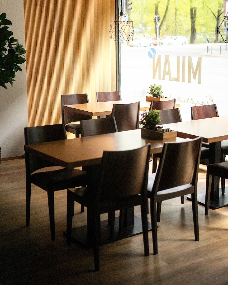 Milan Pizzeria & Kebab